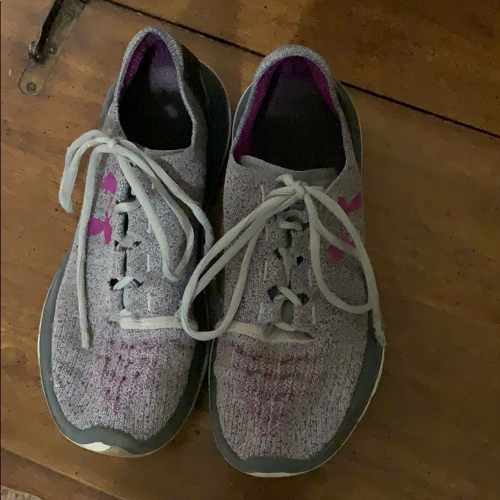 Under armour tennis shoes